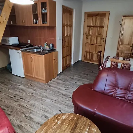 בית חווה Nad Stawem