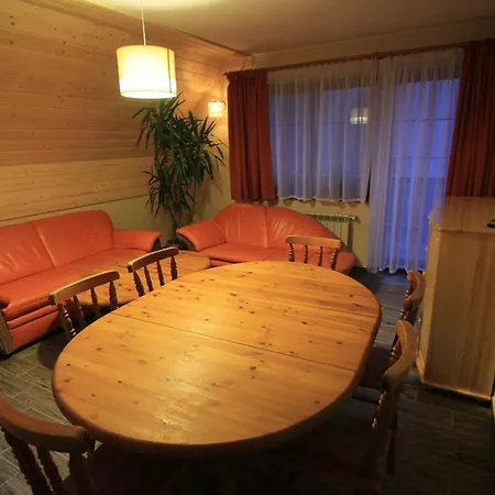 Nad Stawem ויארחומלה מאלה