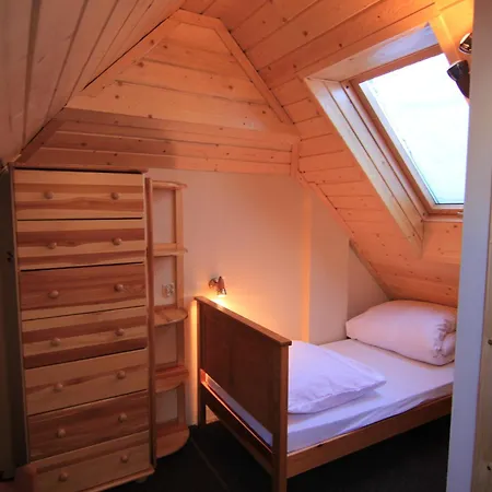 Nad Stawem ויארחומלה מאלה