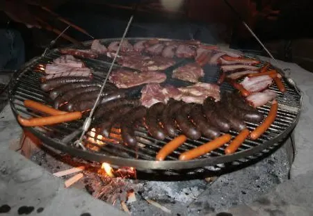 Nad Stawem בית חווה ויארחומלה מאלה