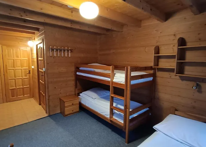 Gospodarstwo agroturystyczne Nad Stawem *